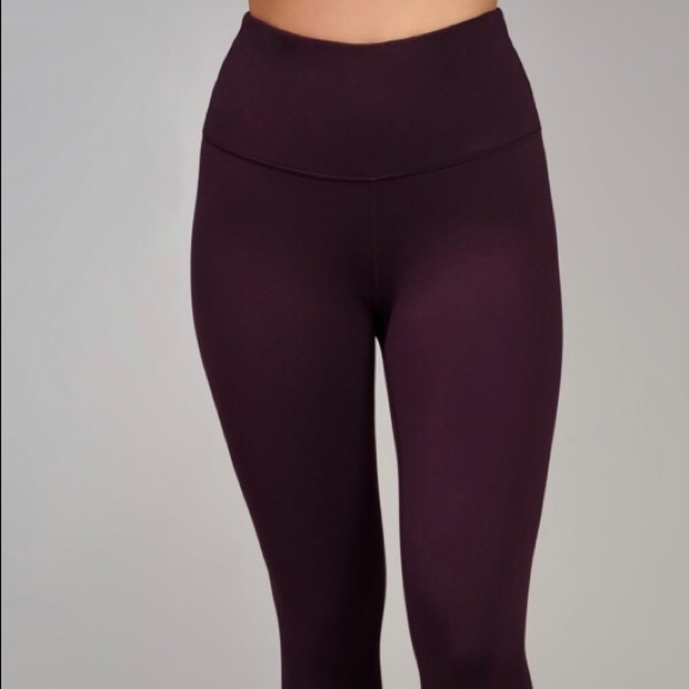 90 Degree by Reflex Purple Capri Legging - M